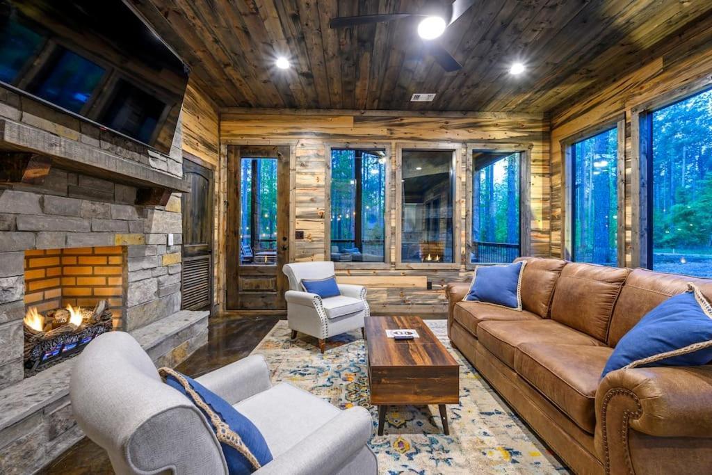 Brand New Luxury 2 Bedroom With Loft And Spa Sleeps 10 ブロークン・ボウ エクステリア 写真